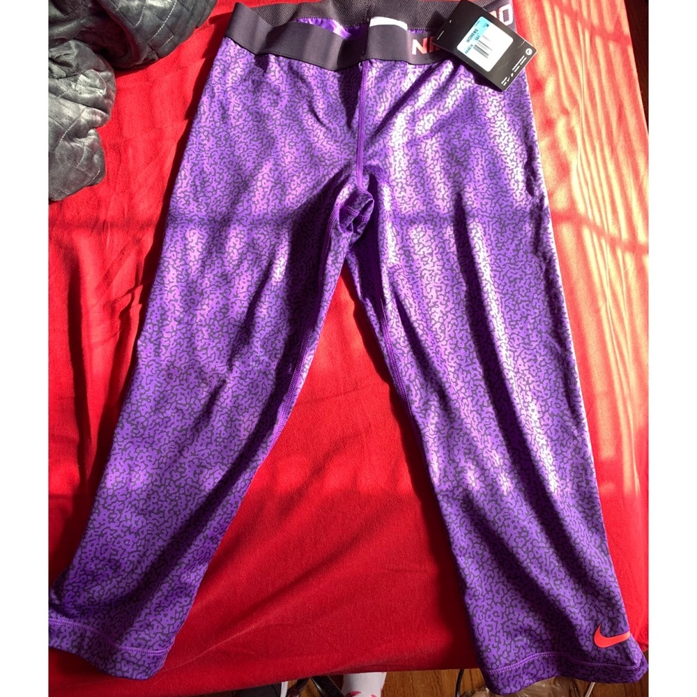 Nike Pro Dri-Fit Printed Capri Length Leggings